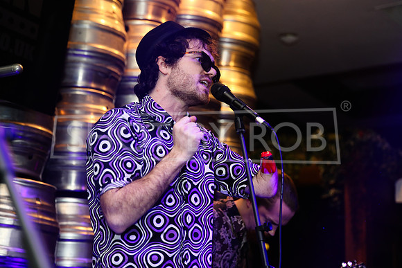 SHOT_BY_ROB-4787
