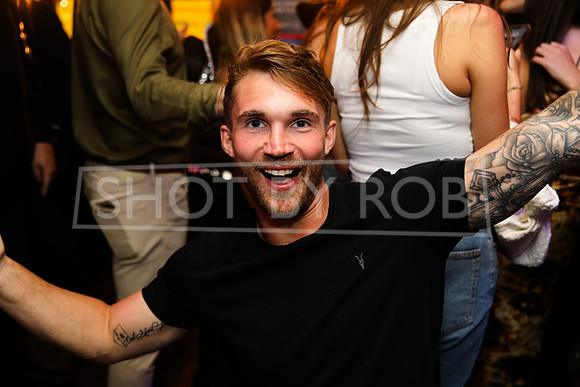 SHOT_BY_ROB-4791