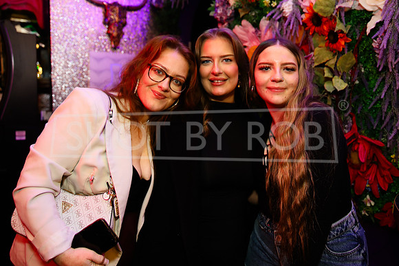SHOT_BY_ROB-2225
