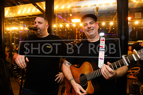 SHOT_BY_ROB-3581