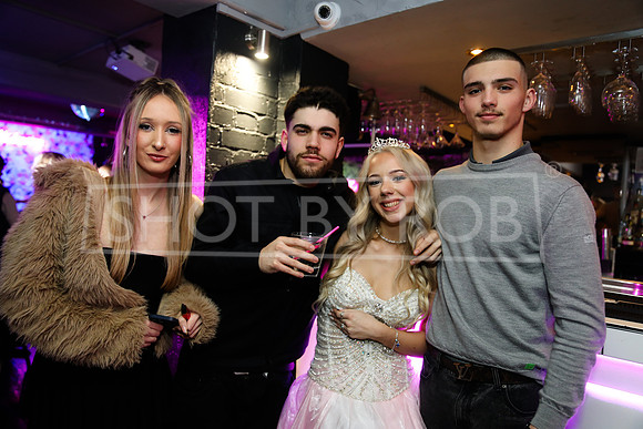 SHOT_BY_ROB-1007