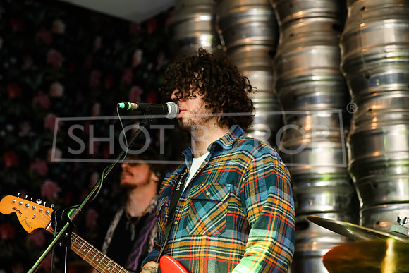 SHOT_BY_ROB-1101