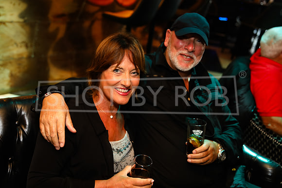 SHOT_BY_ROB-9002