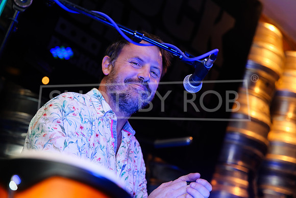 SHOT_BY_ROB-0660