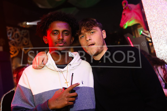 SHOT_BY_ROB-1055