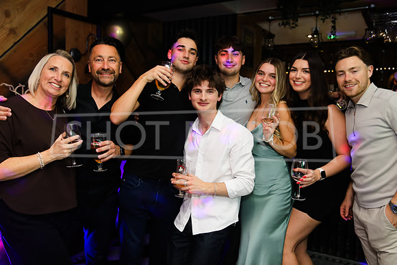 SHOT_BY_ROB-2872