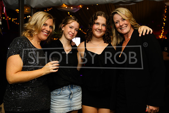 SHOT_BY_ROB-2781