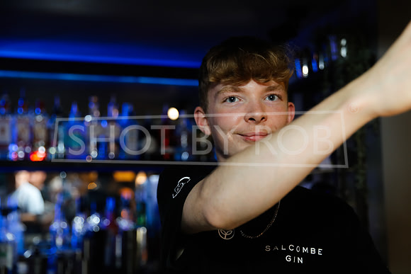 SHOT_BY_ROB-4412