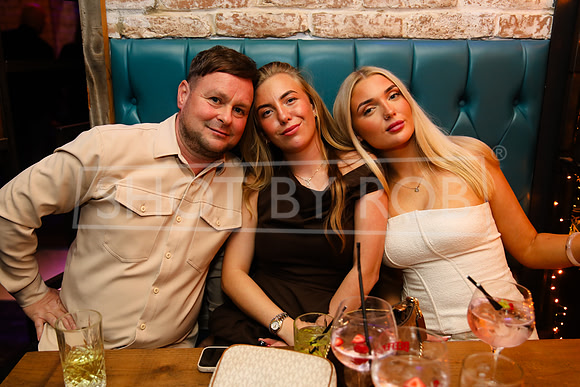 SHOT_BY_ROB-4430