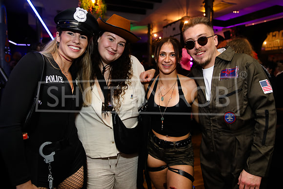 SHOT_BY_ROB-7758