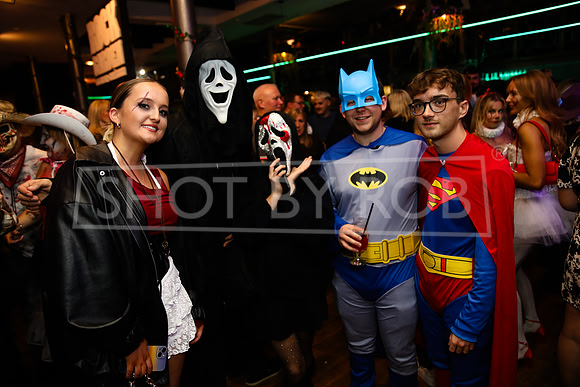 SHOT_BY_ROB-7779
