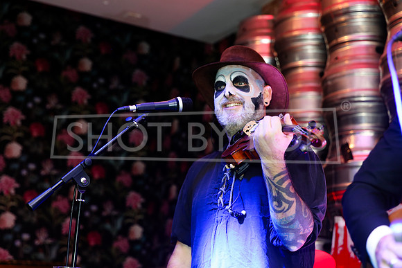 SHOT_BY_ROB-7810