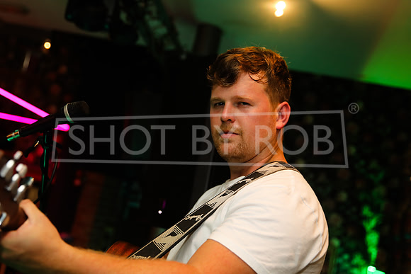 SHOT_BY_ROB-9392