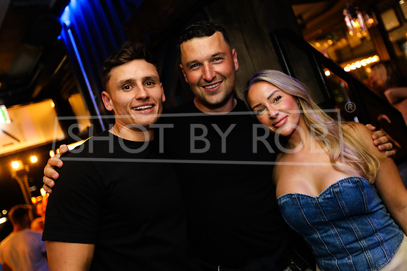 SHOT_BY_ROB-5399