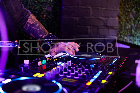 SHOT_BY_ROB-9904
