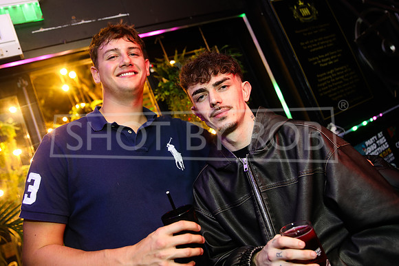 SHOT_BY_ROB-0118