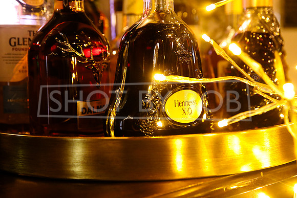 SHOT_BY_ROB-1071