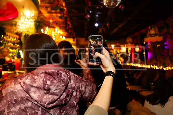 SHOT_BY_ROB-1009