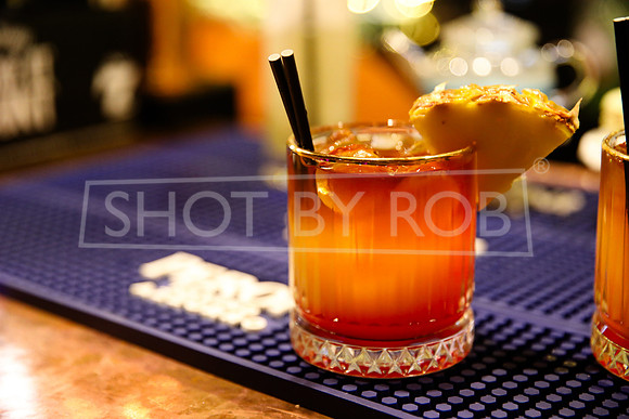 SHOT_BY_ROB-1773