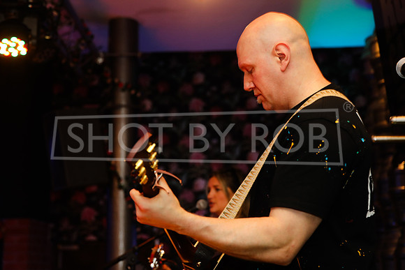 SHOT_BY_ROB-2458