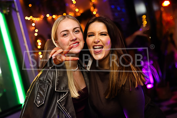 SHOT_BY_ROB-2588