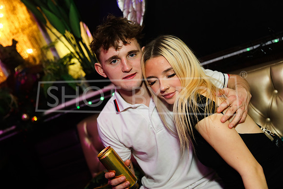 SHOT_BY_ROB-3052