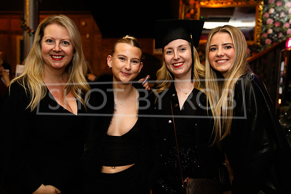 SHOT_BY_ROB-4541