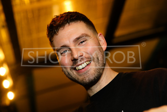 SHOT_BY_ROB-4650