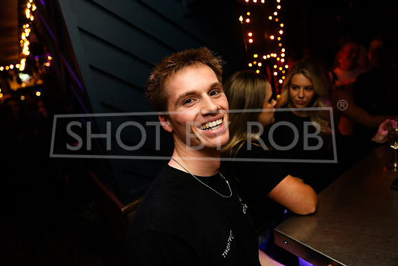 SHOT_BY_ROB-5703