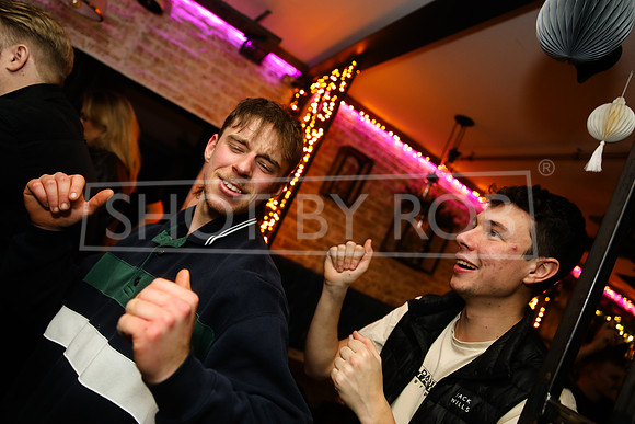 SHOT_BY_ROB-6144