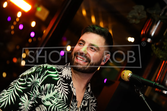 SHOT_BY_ROB-9664