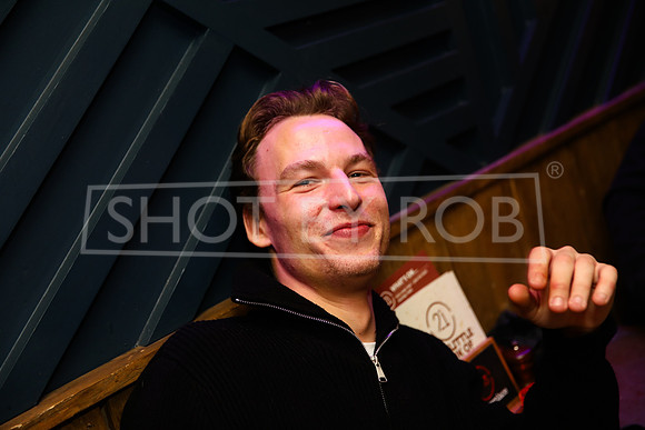 SHOT_BY_ROB-9807