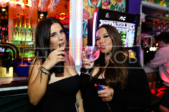 SHOT_BY_ROB-1632