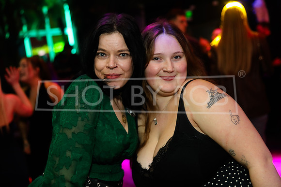 SHOT_BY_ROB-1415