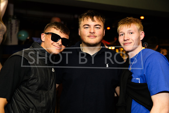 SHOT_BY_ROB-9043