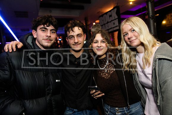 SHOT_BY_ROB-4111