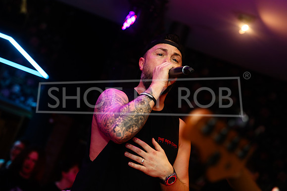 SHOT_BY_ROB-4211