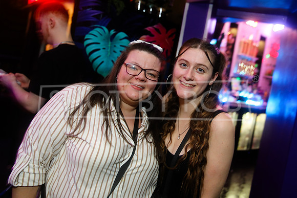 SHOT_BY_ROB-4483