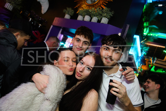 SHOT_BY_ROB-4535