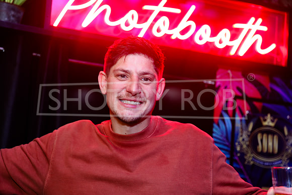 SHOT_BY_ROB-7895