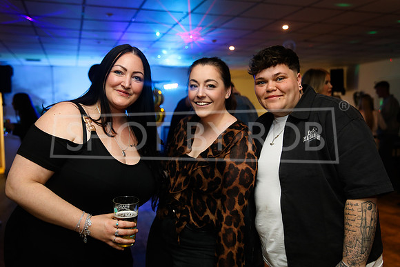 SHOT_BY_ROB-7054