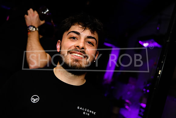 SHOT_BY_ROB-7548