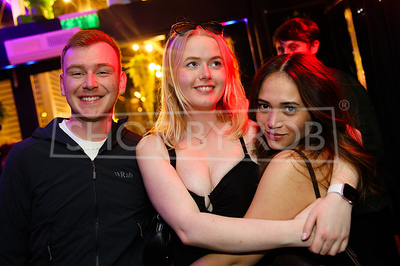 SHOT_BY_ROB-7674