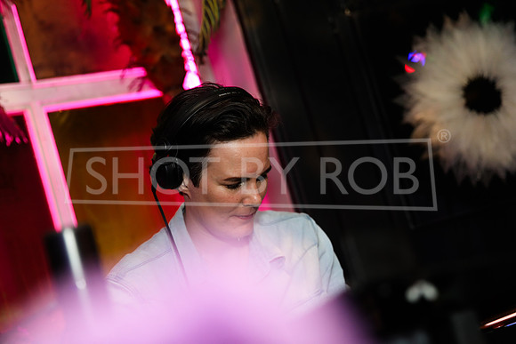 SHOT_BY_ROB-7807