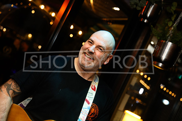SHOT_BY_ROB-8525