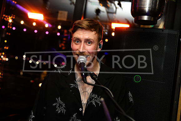 SHOT_BY_ROB-0156
