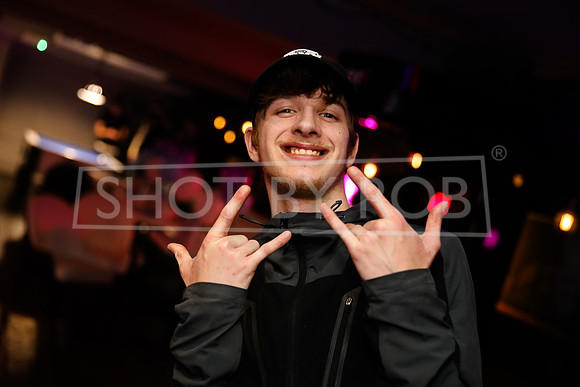 SHOT_BY_ROB-0805