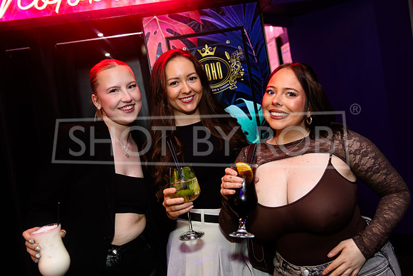 SHOT_BY_ROB-2180