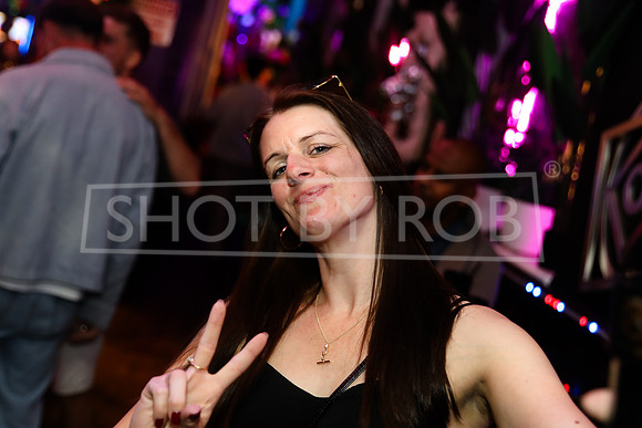 SHOT_BY_ROB-2197