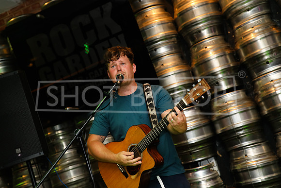 SHOT_BY_ROB-2584